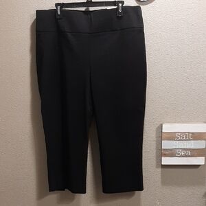 Chicos New With Tags Pull On Capri Size 16 Pants